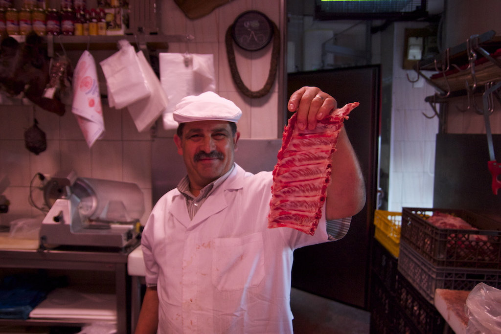 Successful Entrepreneurship - Meat Butcher Shop in Duoro Valley, Portugal - Kevin Longa